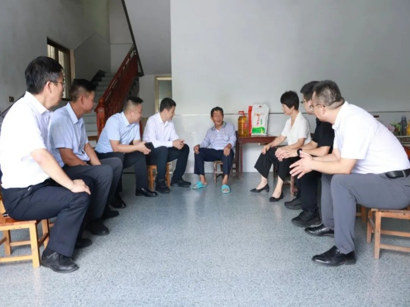 261753499533429376.jpg 3.jpg