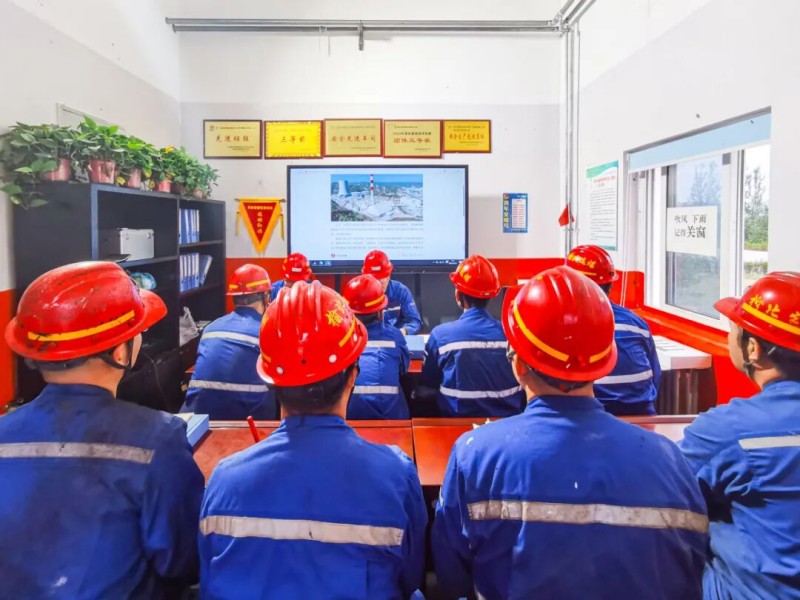 081757321376938417.jpg 4.jpg